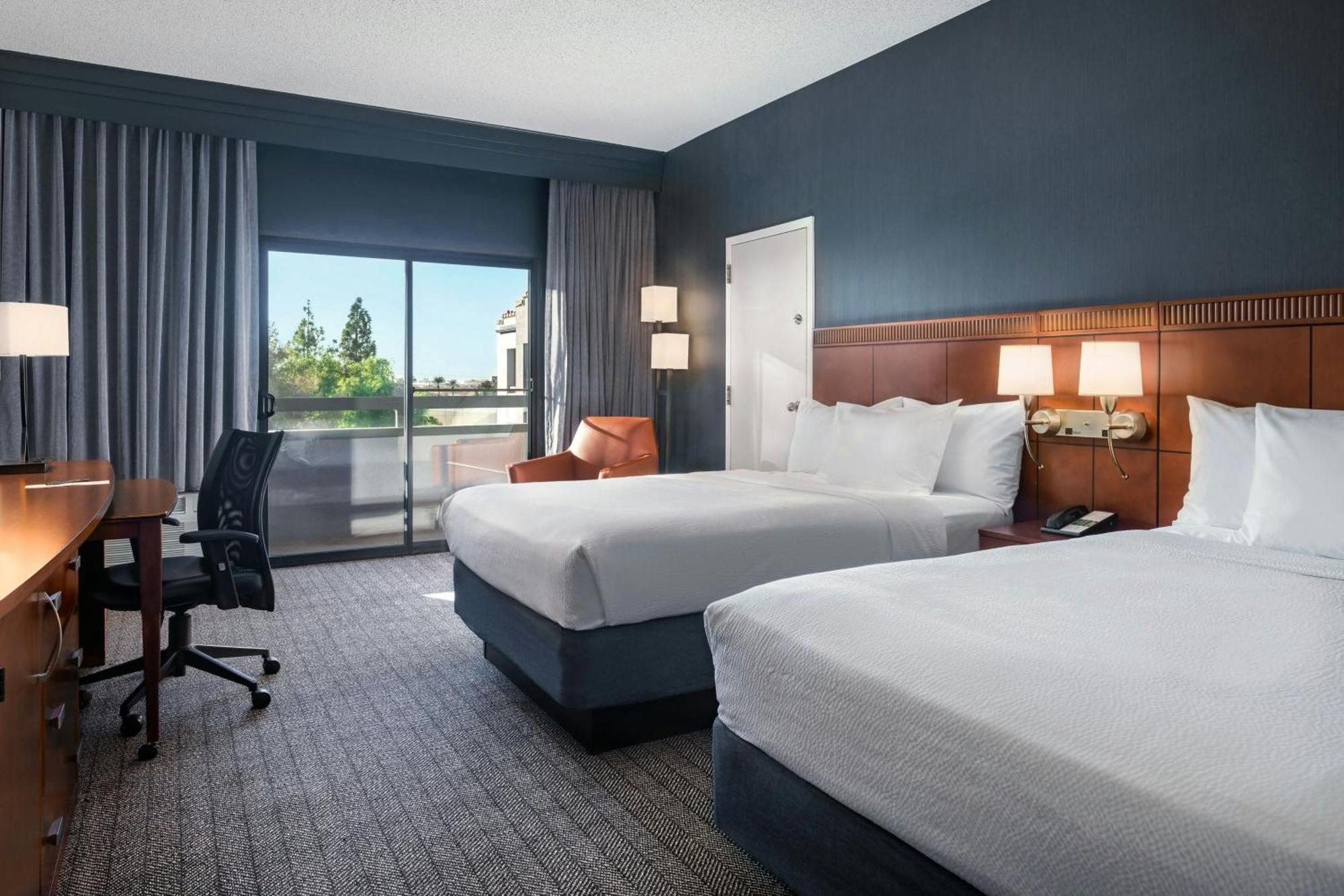 Courtyard By Marriott Phoenix Airport Kültér fotó